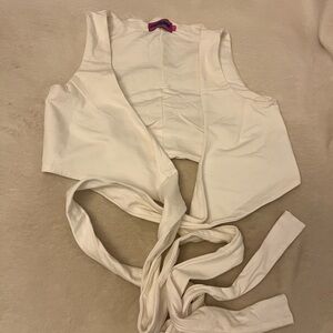 Edikted Elegant Cream shirt with Tie Detail